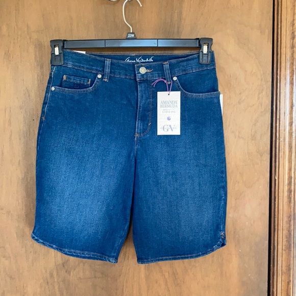 Gloria Vanderbilt Amanda Bermuda jean short classic rise hug me stretch 12P - Picture 3 of 17